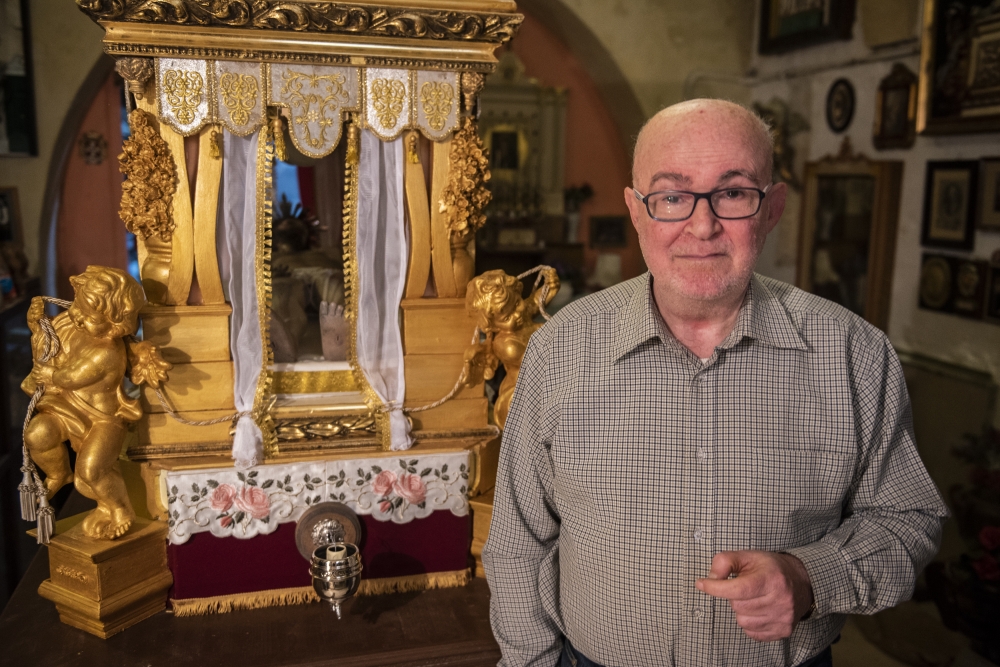 Ritratti | ‘Għandi kilba li nibqa’ nikkomunika…għalhekk ħdimt dan il-Monument’