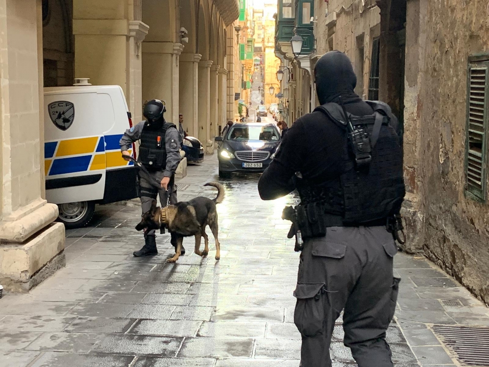 L-Avukat ta' Yorgen Fenech taqla' ħasla mill-Imħallef; Is-smigħ idum biss ħames minuti