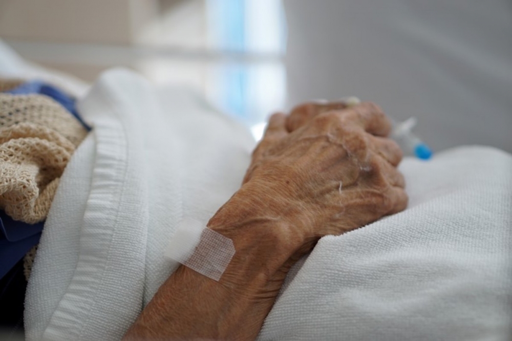 Erba' anzjani oħra bil-Covid-19 jitilfu ħajjithom