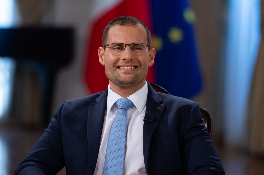 Il-Gvern iħabbar skema għal dawk li ma jistgħux jixtru darhom minħabba l-assigurazzjoni