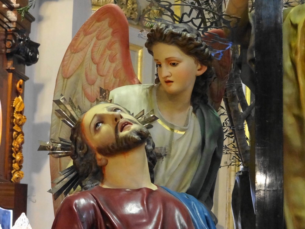 Mhux se jiġu organizzati pellegrinaġġi u purċissjonijiet fi żmien ir-Randan u l-Ġimgħa l-Kbira; Il-Knisja b'direttivi fiż-żmien li ġej