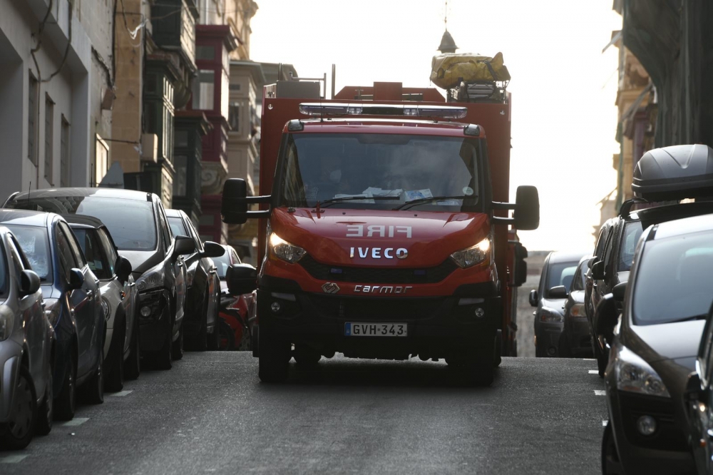 Aġġornata | Ikkontrollati f'ħin qasir nirien f'uffiċċju fil-Belt Valletta