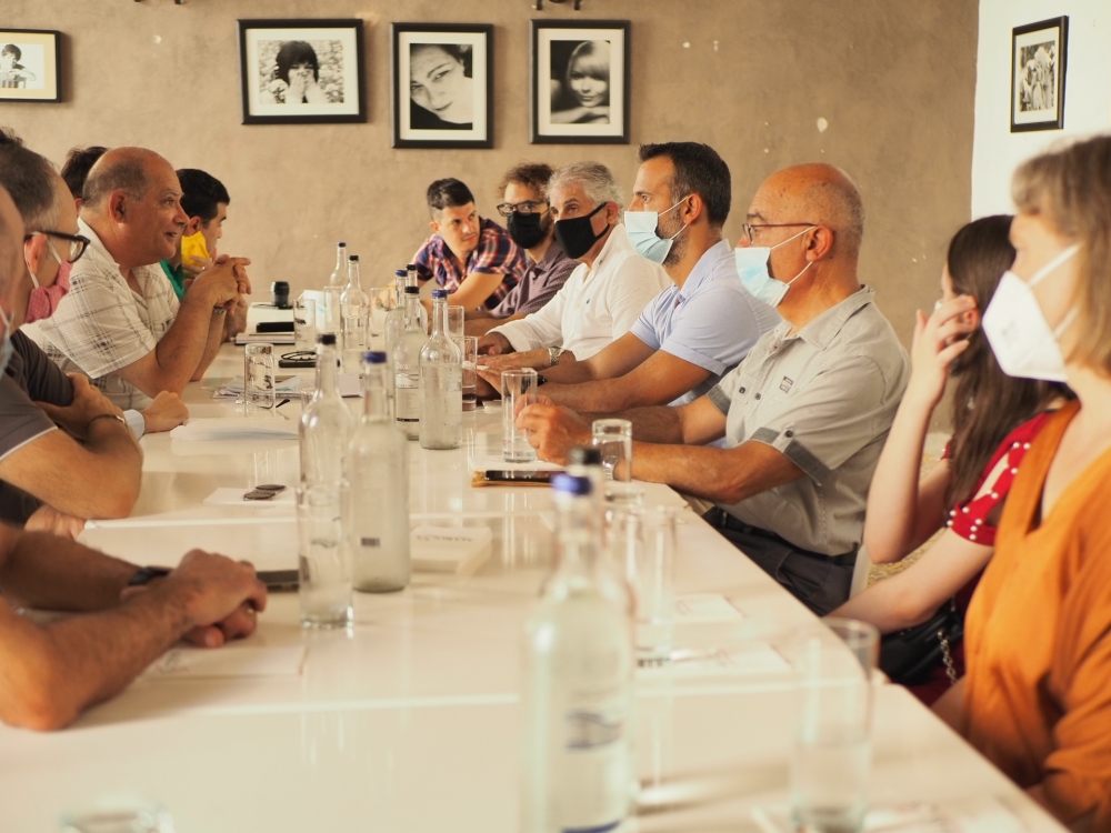 L-AD u l-PD jaqblu formalment li jingħaqdu f'partit wieħed