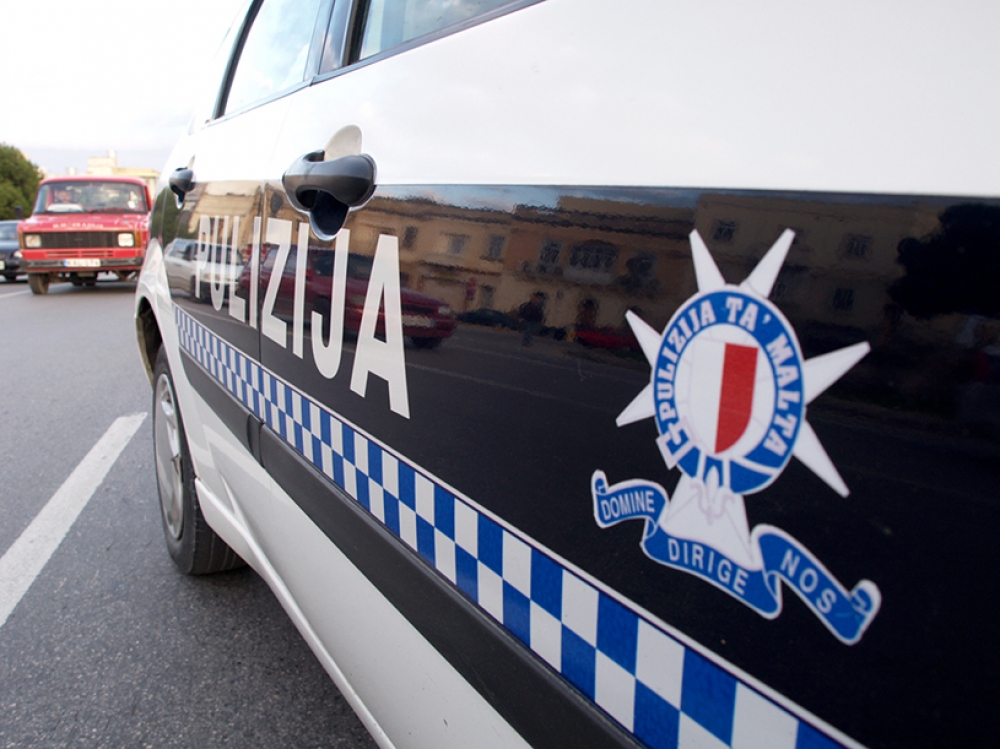 Ġlieda bejn tmien persuni fin-Naxxar; Mara tweġġa'