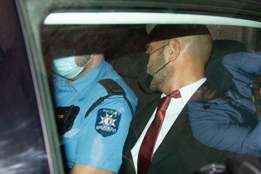 Filmat | Il-kuntrattur li ħalla impjegat ferut mormi fuq bankina ma jingħatax il-ħelsien mill-arrest