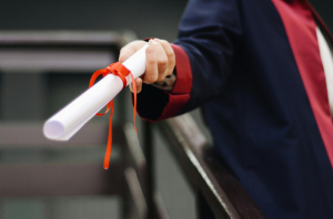L-MDB jestendi l-appoġġ tiegħu għall-istudenti permezz tal-iskema FSMA+