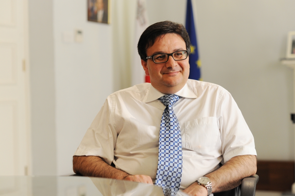 Tonio Fenech; Eks Ministru tal-Finanzi
