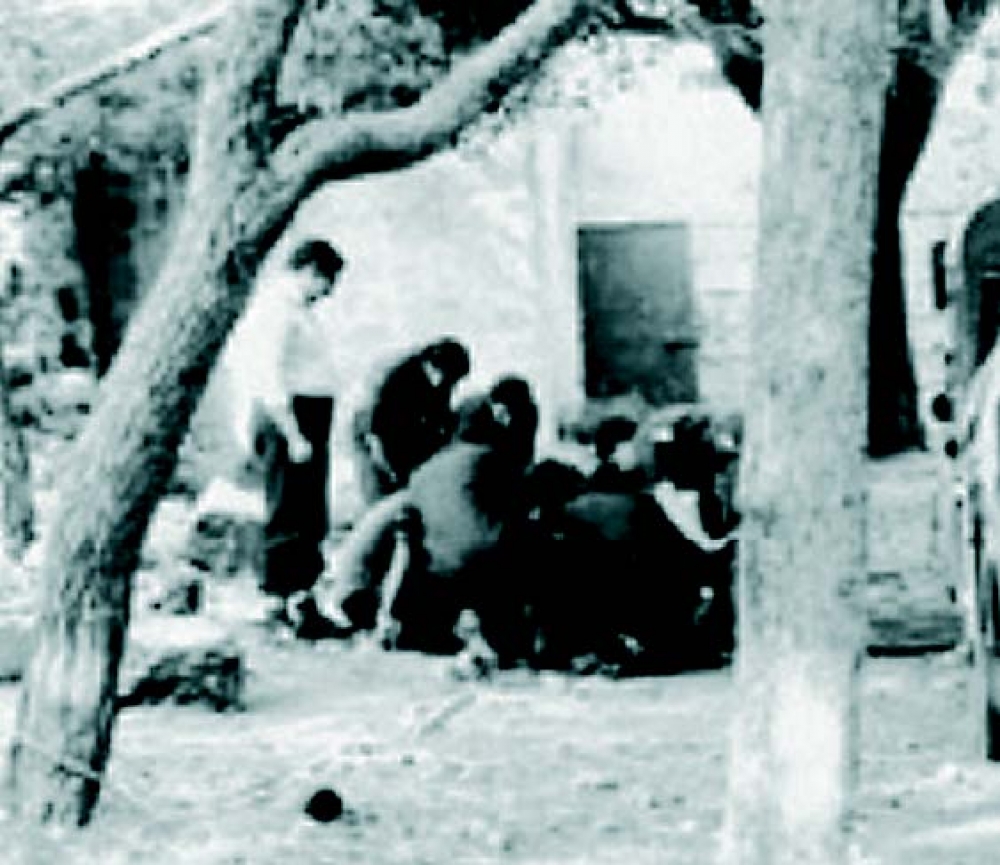 Pulizija u esperti ħdejn il-bir fejn instabu l-fdalijiet ta’ Lino Cauchi