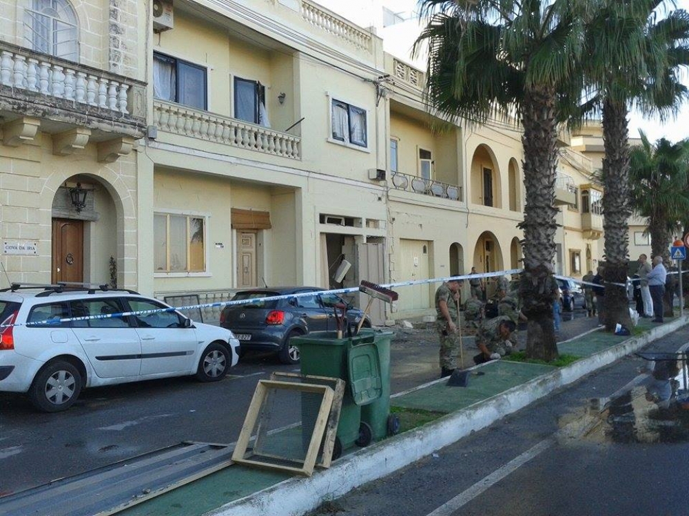 Mal-isplużjoni l-garaxx infetaħ u kkawża ħsara fuq il-propjetà ta' Azzopardi