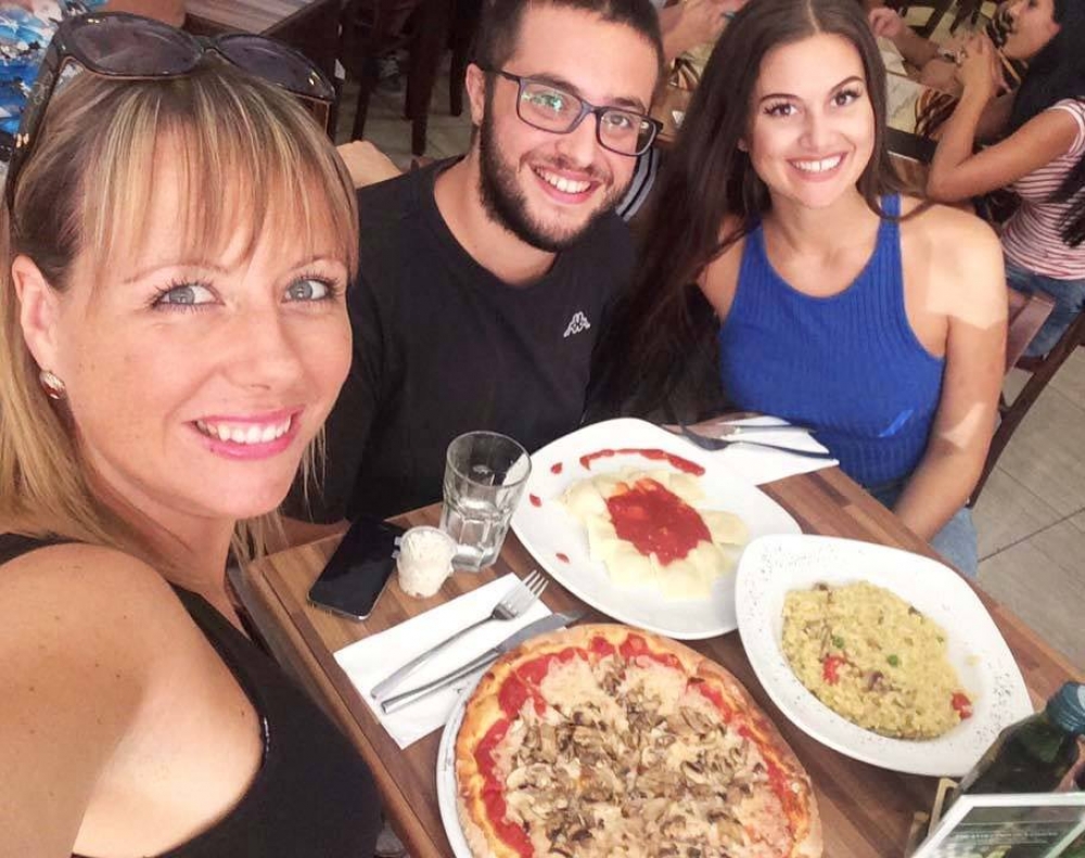 Ikla Vegan ma’ Magdalena Tsapos, Chris Borg u Leila Scott minn Vegan Malta