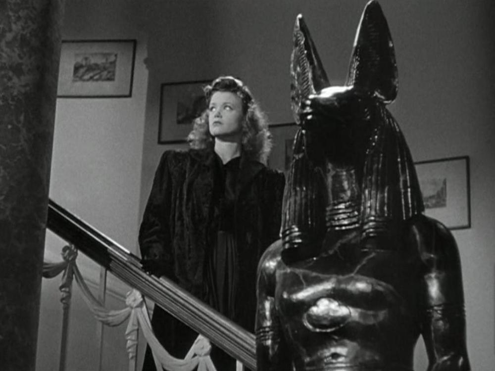 Cat People, b'direzzjoni ta' Jacċues Tourneur, ħareġ fl-1942.