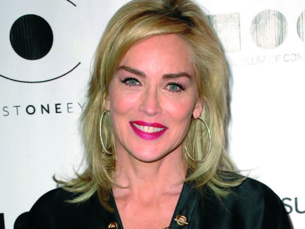 Le, le mhux Sharon Stone