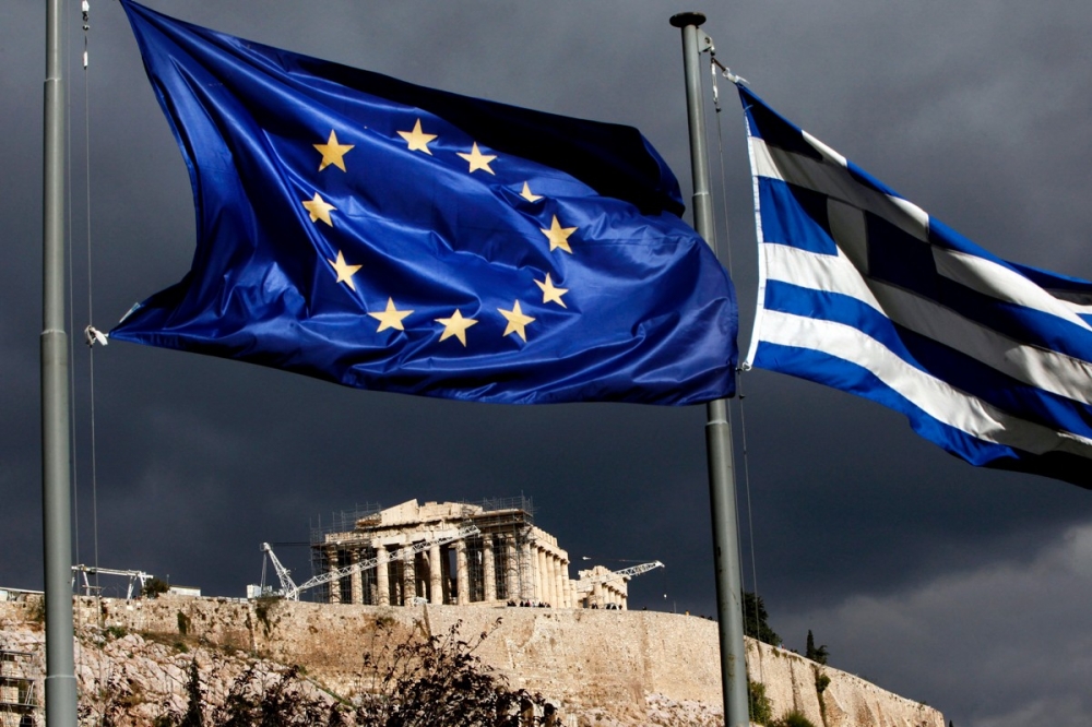 Filwaqt li din l-kriżi diplomatika għadha għaddejja s-sitwazzjoni fil-Greċja u għall-Griegi għadha mhux qed titjieb