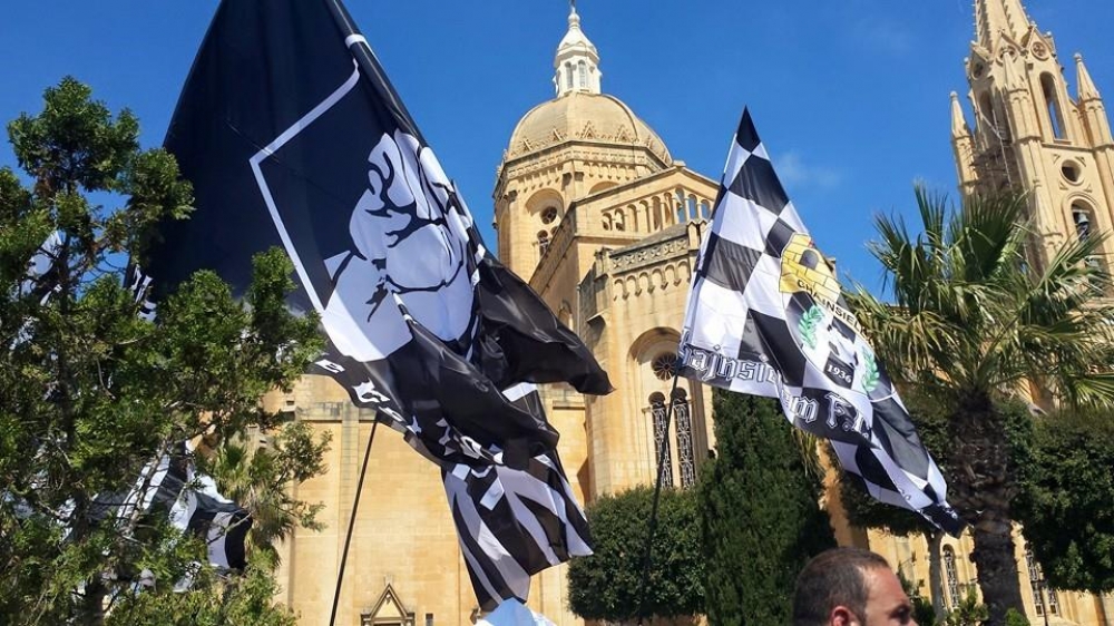 ritratti mehuda mill-facebook ta' Franco Ciangura