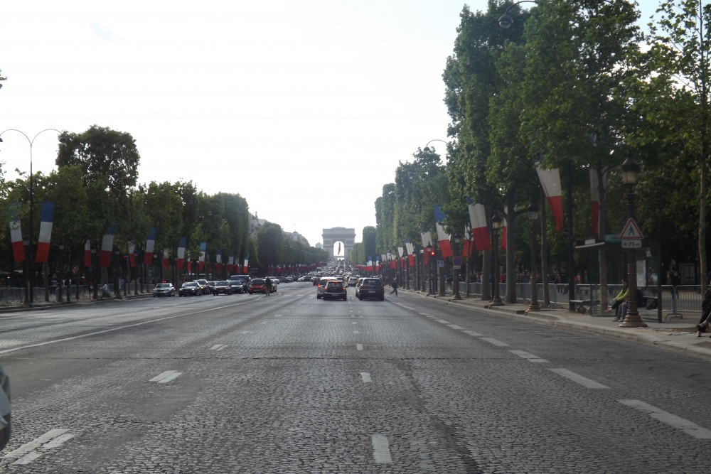 Champs Elysees