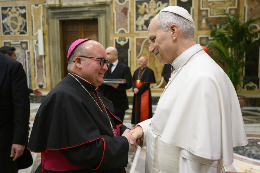 L-Arċisqof Scicluna jesprimi tħassib dwar il-kummenti ta’ Trump fuq il-Papa