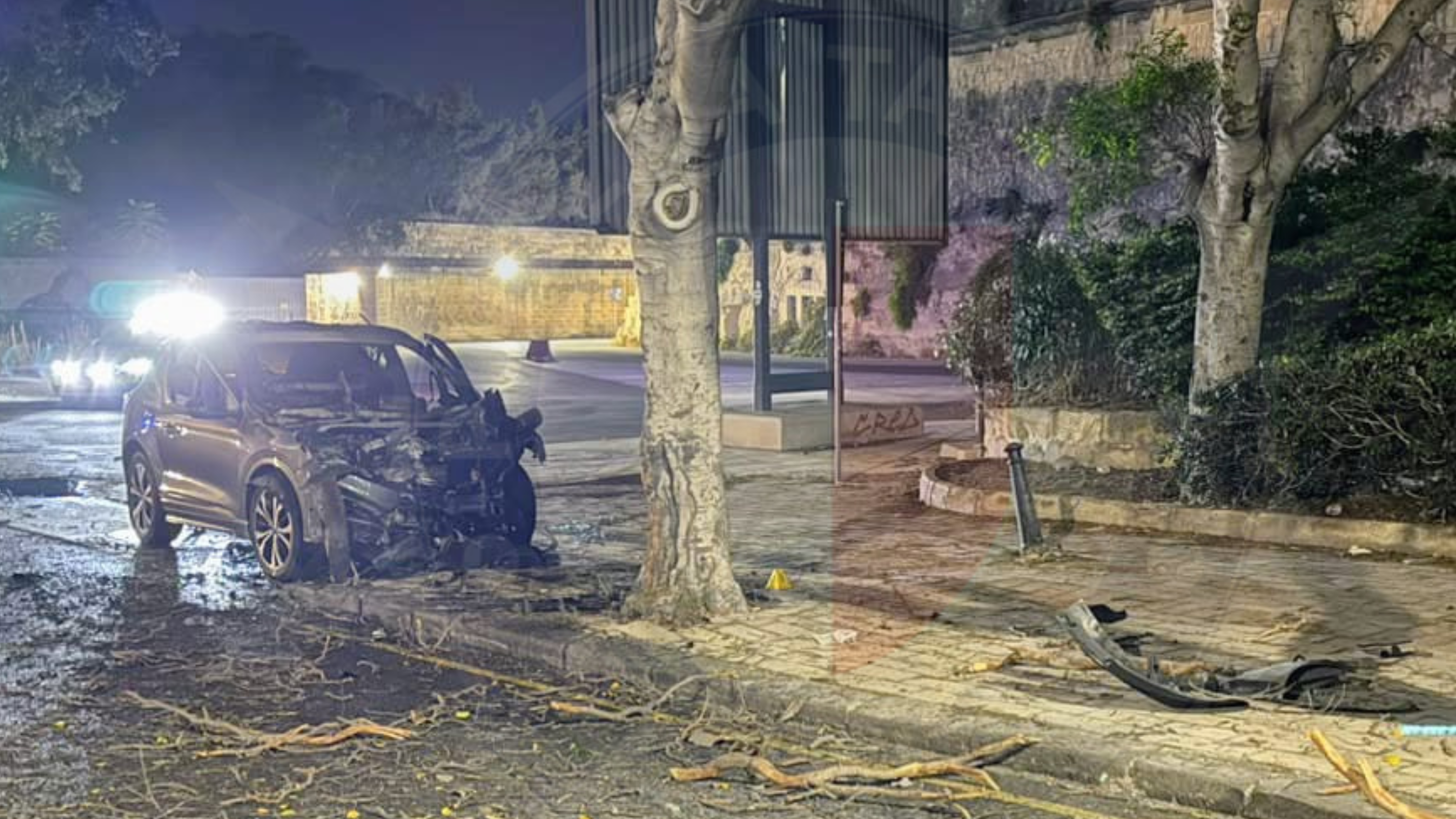 Raġel bi ġrieħi serji wara li tilef il-kontroll tal-karozza u ħabat ma' siġra fil-Furjana