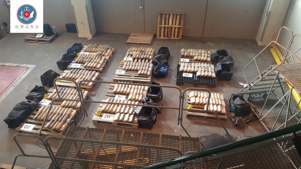 Iktar minn 350kg kokaina ġew misjuba f'container li kien fi triqtu lejn Spanja
