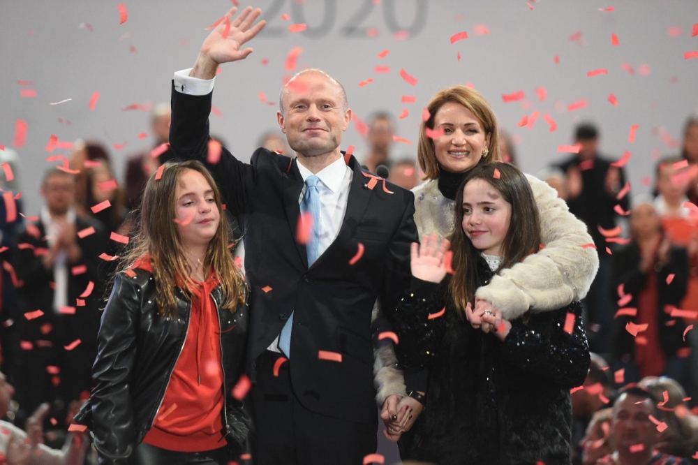 Il-familja Muscat wara d-diskors tal-PM uxxenti | Ritratt ta' James Bianchi