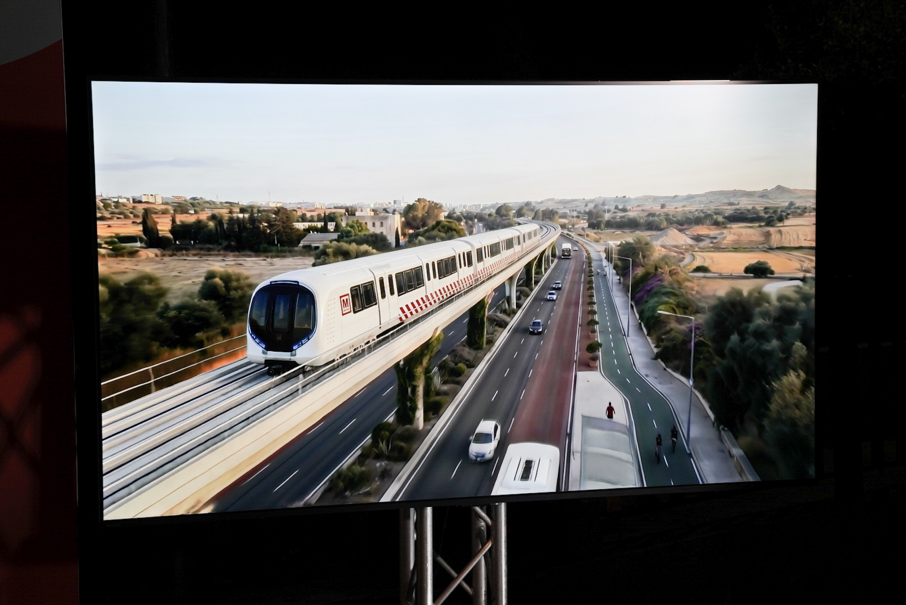 Inċertezza dwar jekk proġett ta’ trasport tal-massa hux inkluż fil-manifest elettorali tal-PL