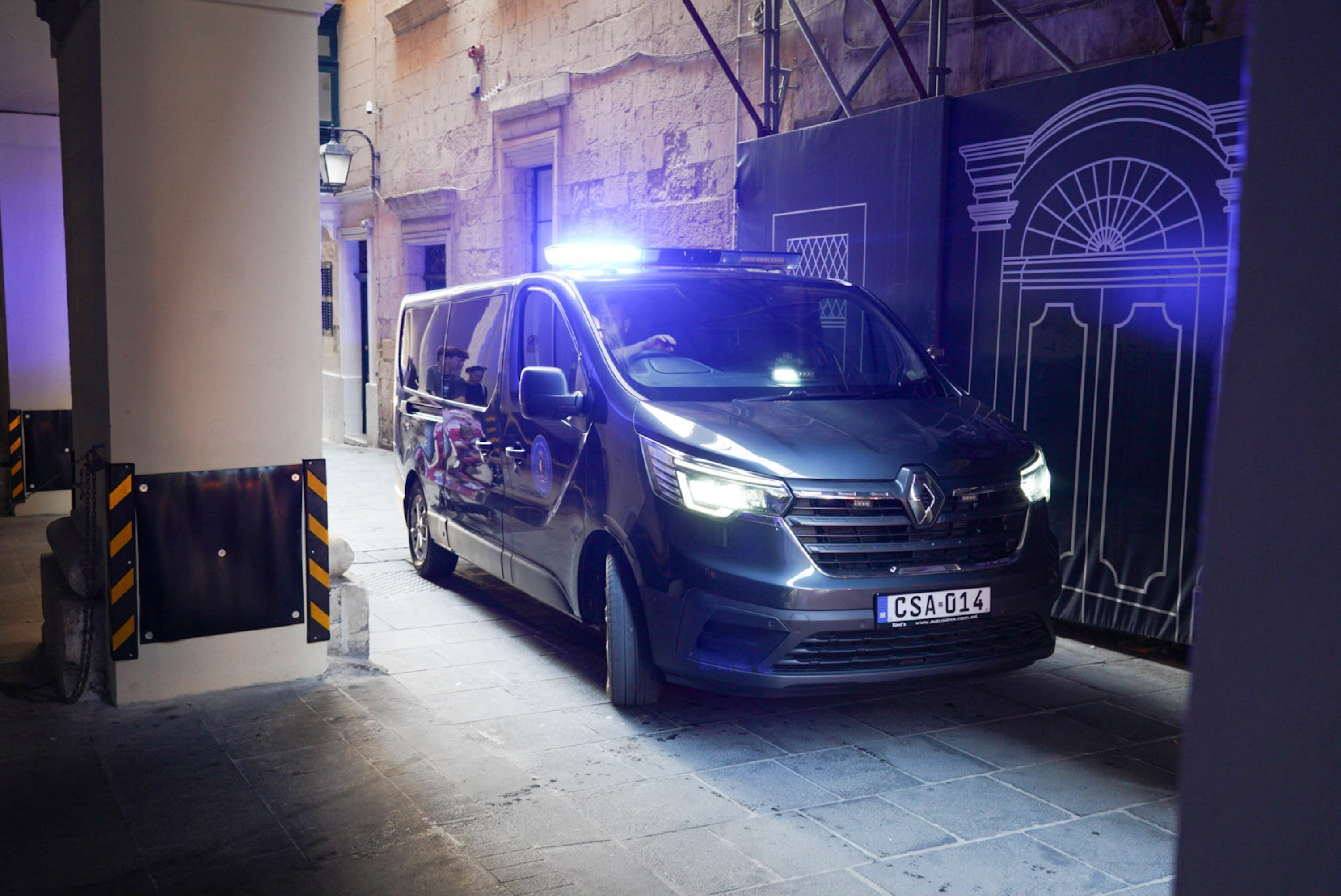 Raġel maqbud fuq filmat f’hit-and-run fil-Marsa jitressaq il-Qorti
