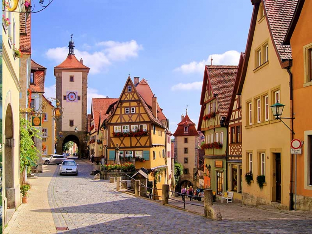 5.	Rothenburg ob der Taiber