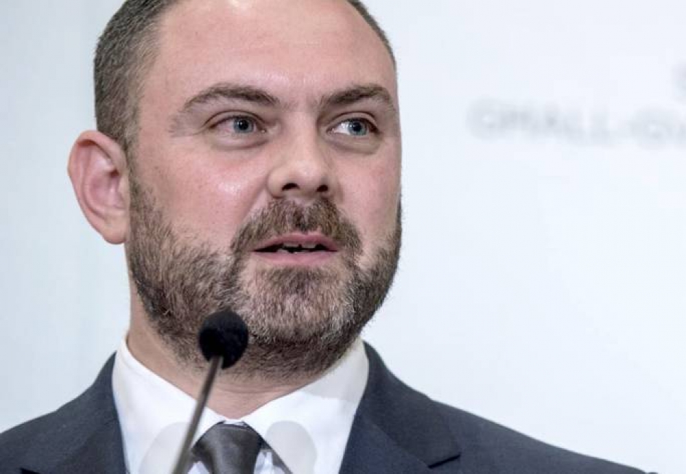Il-Ministru jinsisti li l-emenda toħloq bilanċ