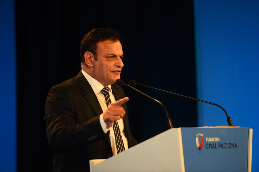 Casa qed jittama li tmissu x-xorti u l-2019 ma tibqax imfakkra bħala s-sena li fiha tilef is-siġġu li ilu għandu mill-2004