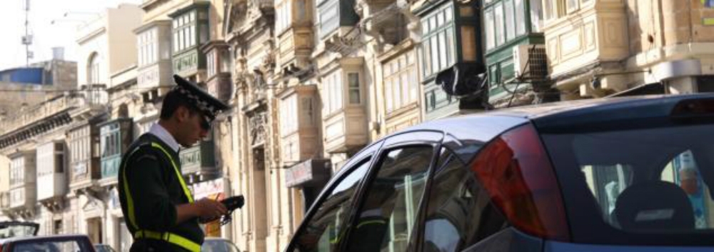 Minkejja nuqqas ta' parkeġġ, il-Wardens fir-Rabat, Għawdex ħadu l-okkażjoni biex jagħtu numru eċċessiv ta' multi