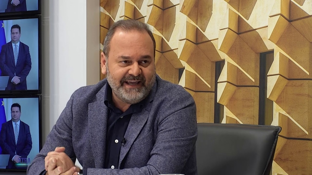 L-eks Ministru Chris Cardona