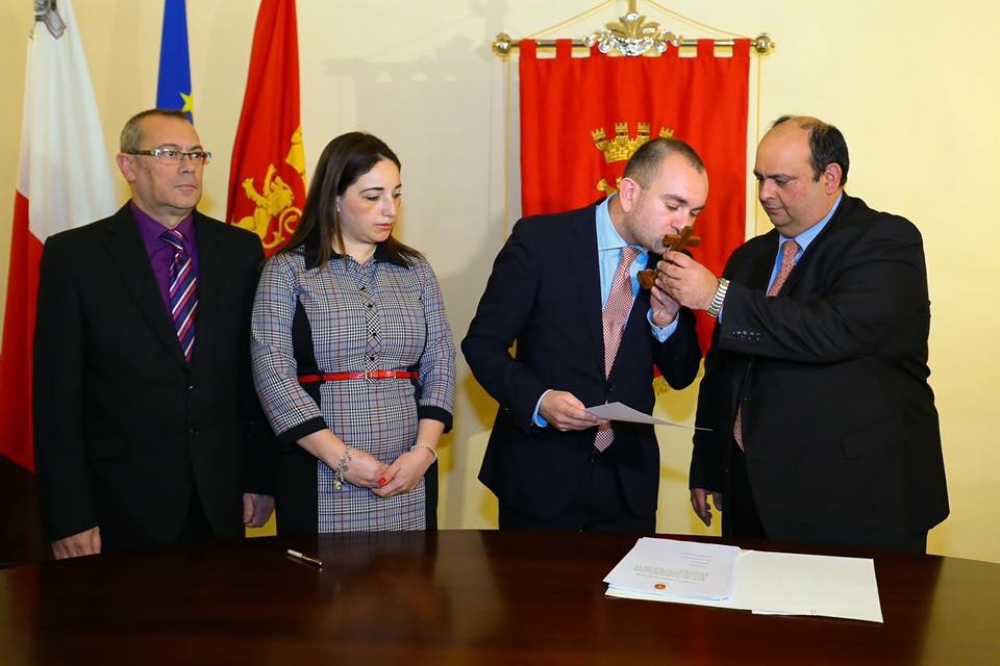 Is-Sindku l-ġdid tal-Belt Valletta Christian Micallef u l-Viċi Sindku Belti Vince Fabri
