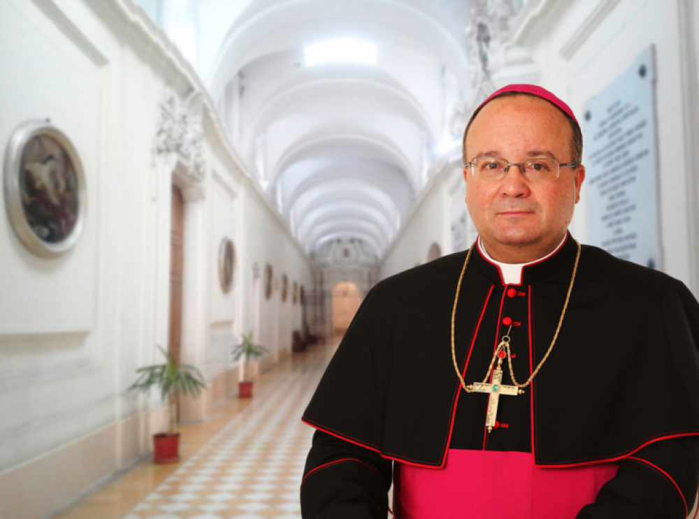 L-Arċisqof Charles J Scicluna