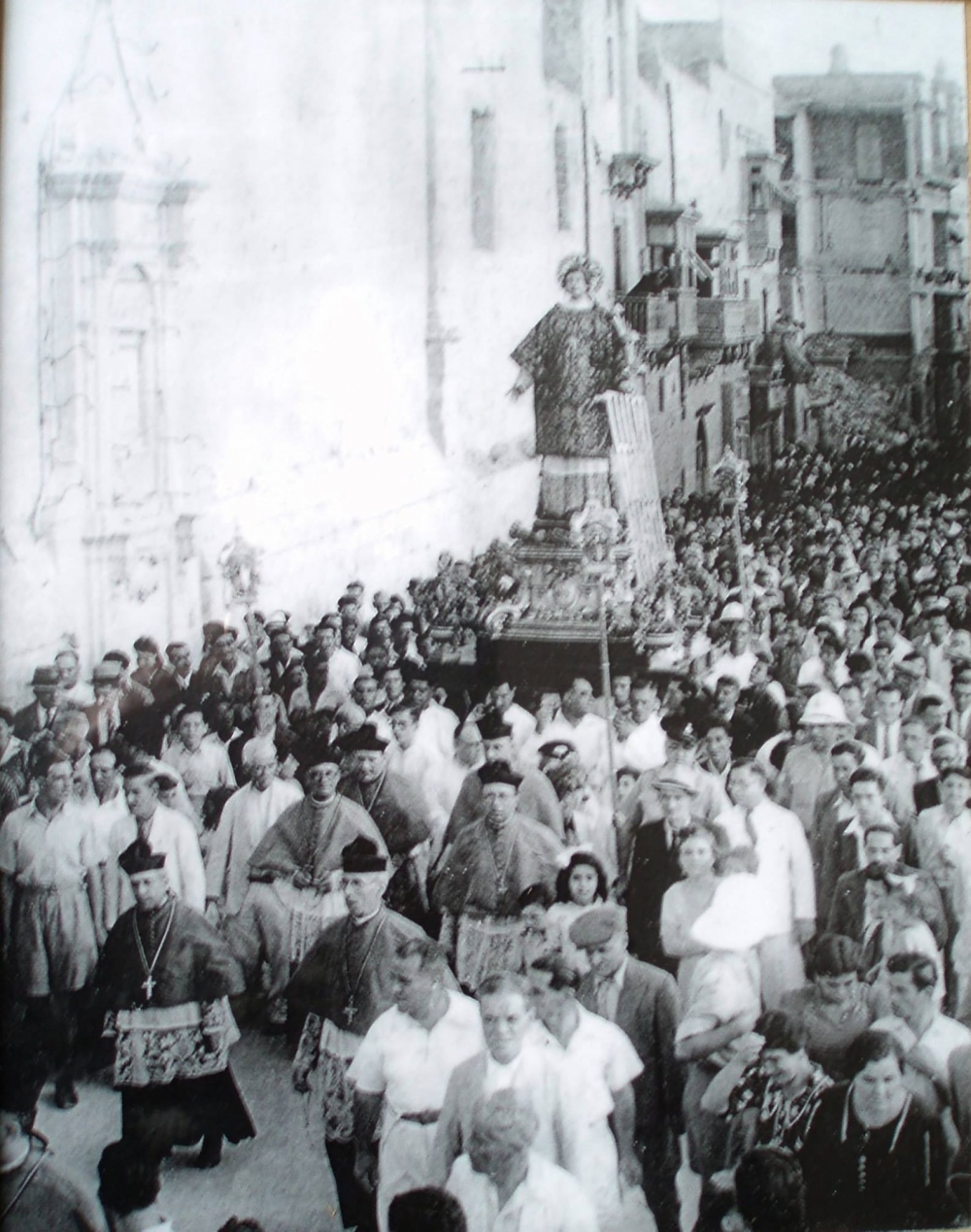 Il-pellegrinaġġ bil-vara ta' San Lawrenz li sar fl-1944