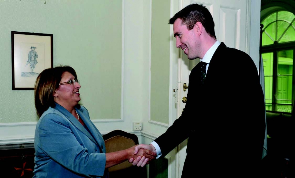 Il-President Coleiro Preca mal-Kummissarju Għoli Ingliż