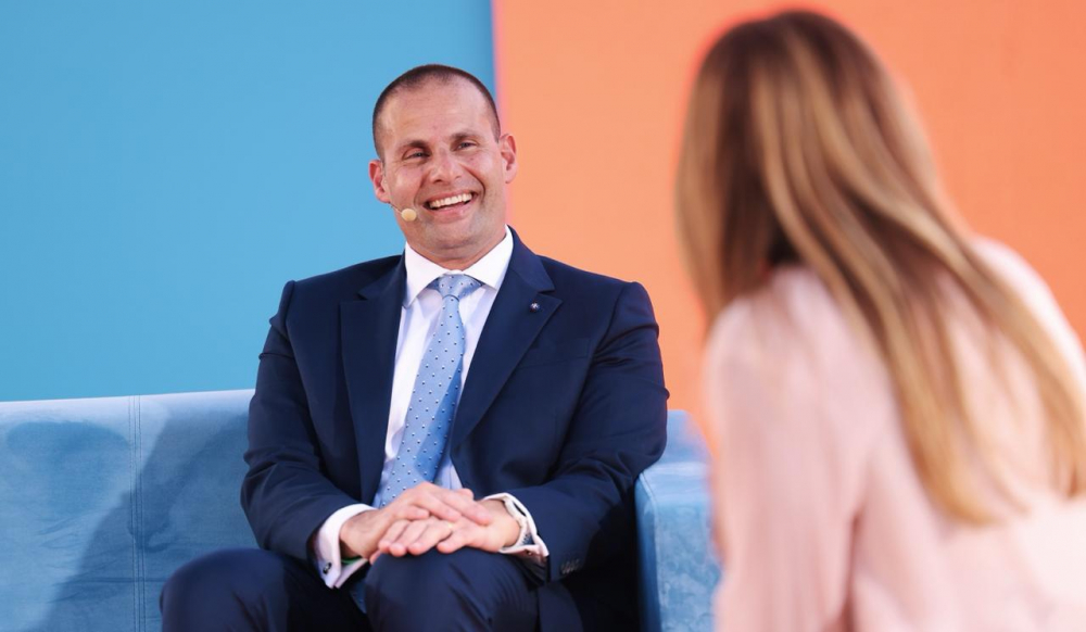 Abela jħabbar għotja ta’ €20,000 għal sidien ta’ dar b’diżabilità u budget personalizzat