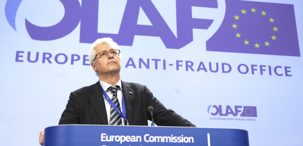 Kessler il-Kap tal-Olaf li l-investigazzjoni tiegħu qed issib ħafna toqob