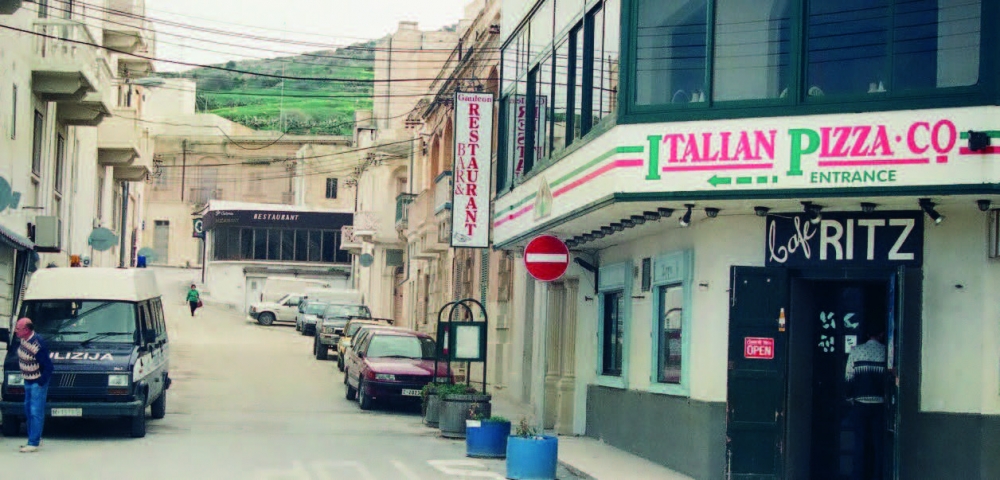 Cafe Ritz, il-ħanut ta’ ħu l-vittma