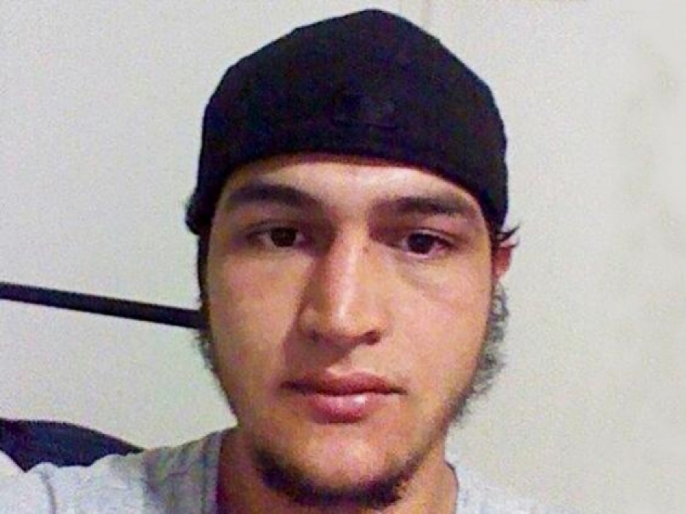 Anis Amri, Tuneżin ta' 24 sena suspettat li huwa responsabbli mill-attakk f'Berlin ta' nhar it-Tnejn