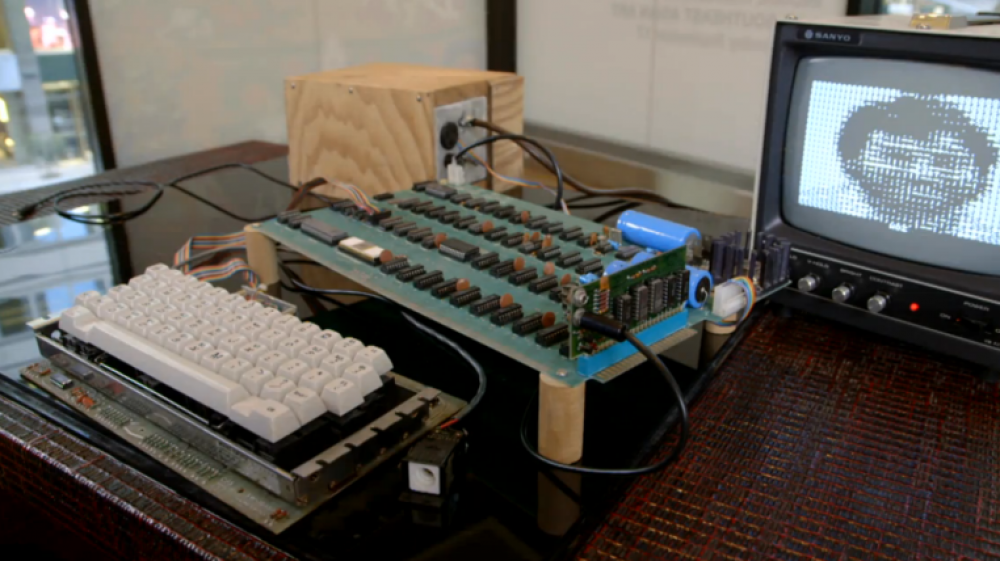 Apple - 1