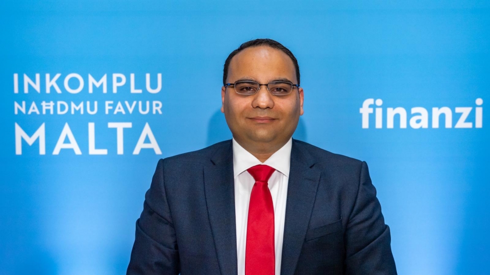 Il-Ministru tal-Finanzi Clyde Cruana 