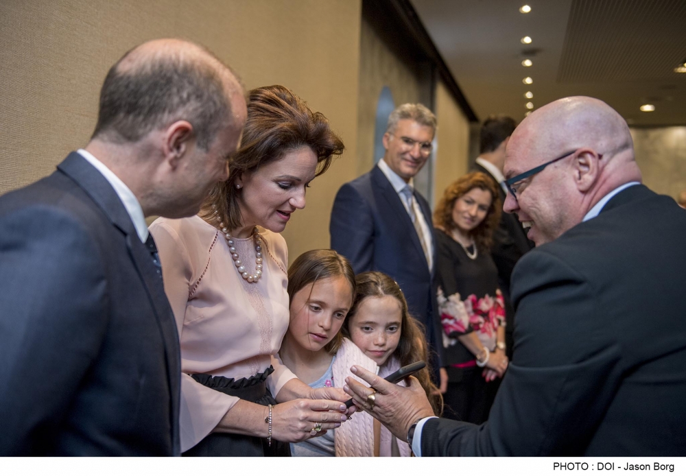 Il-PM Muscat ma' martu Michelle u uliedu fi Brisbane., l-Awstralja