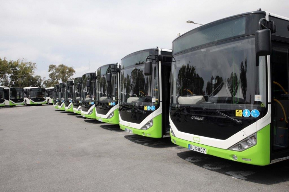 Imħabbra żieda fil-frekwenza f'erba rotot ta' trasport pubbliku