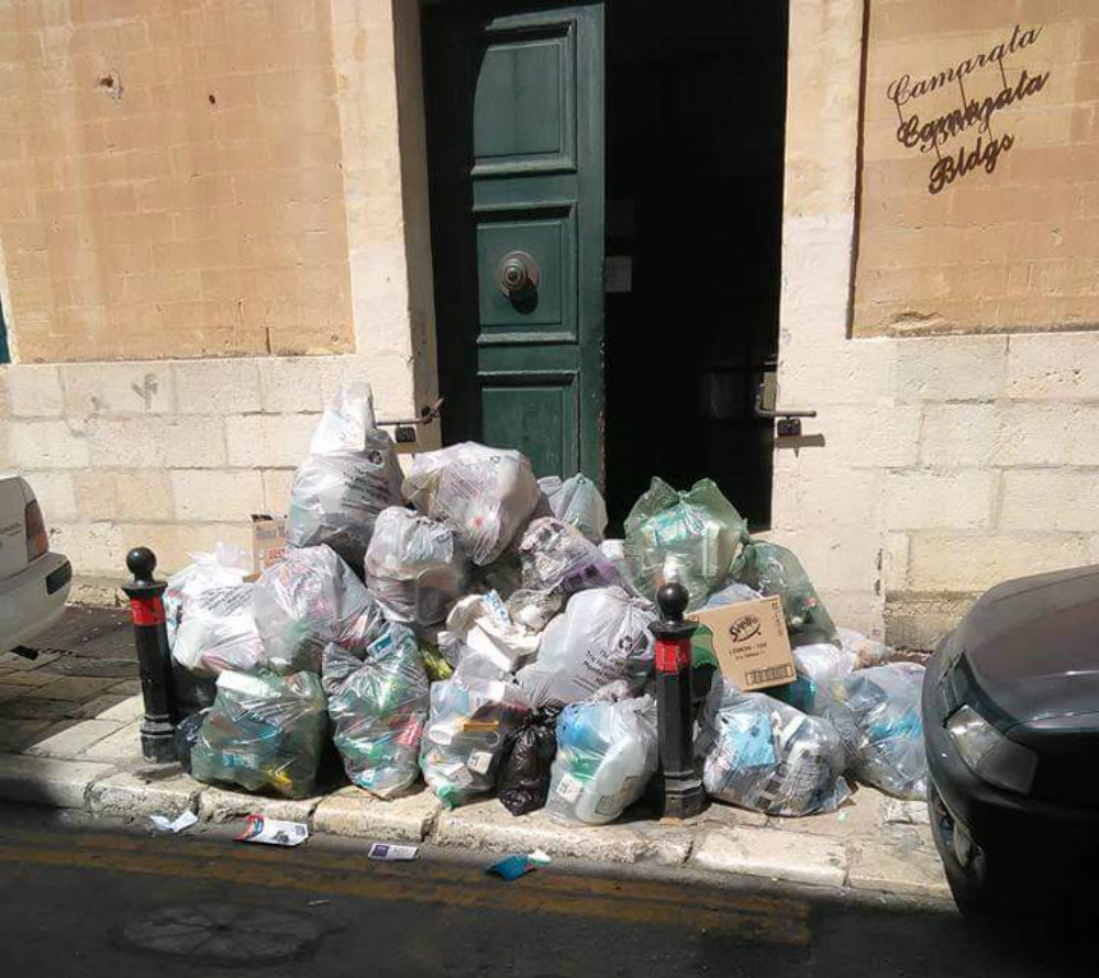 Il-Camrata, Valletta, ftit tal-ħin ilu