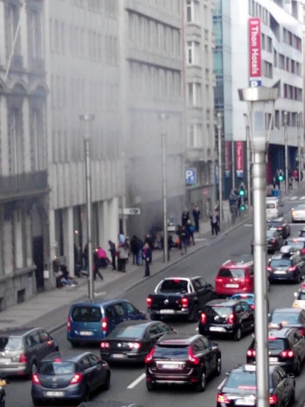 Ftit mumenti wara l-isplużjoni fl-istazzjon tal-metro ta' Maelbeek