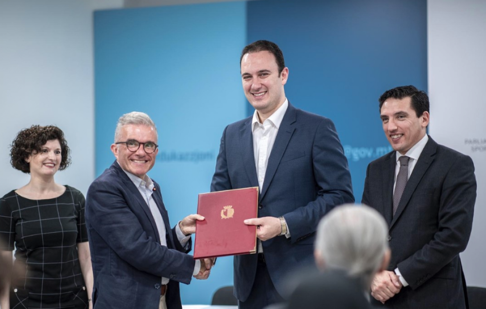 Is-Segretarju Parlamentari għaż-Żgħażagħ, Sport u Għaqdiet tal-Volontarjat Clifton Grima 