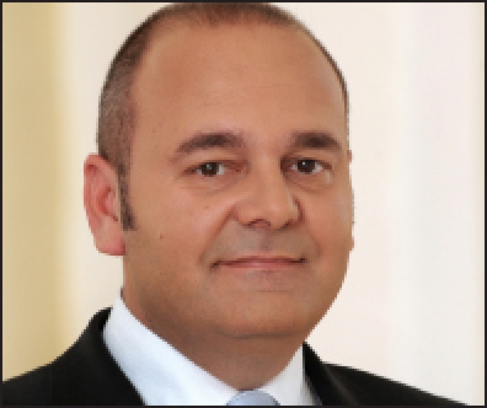 Chris Cardona