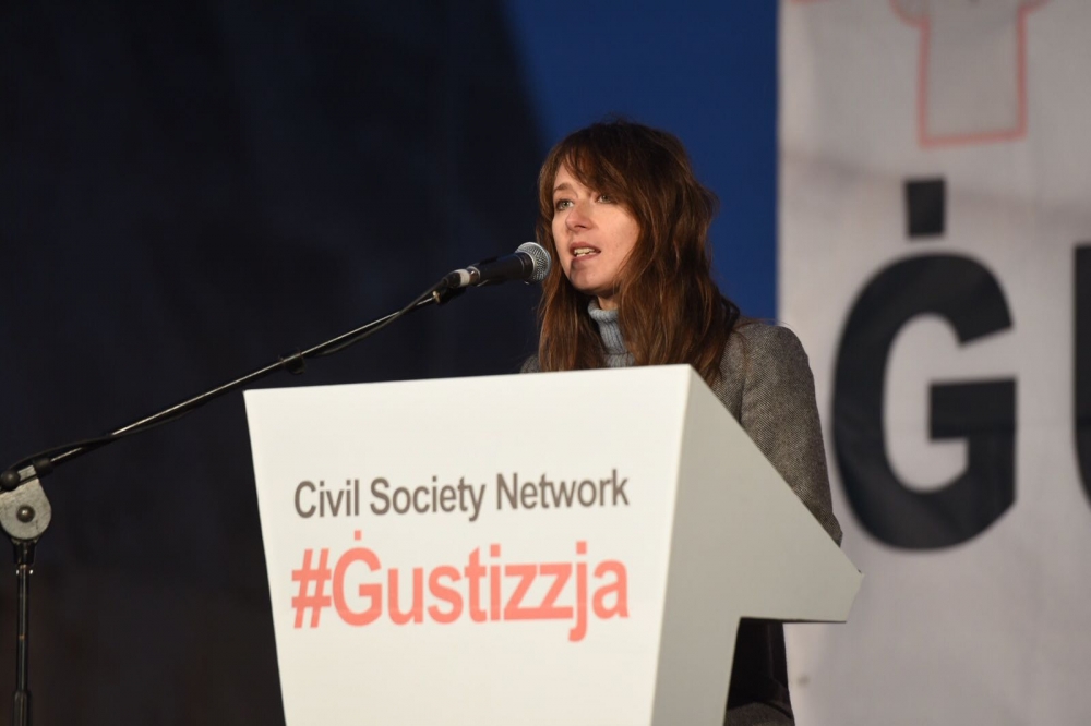 Miriam Galea tindirizza l-folla preżenti | Ritratt James Bianchi