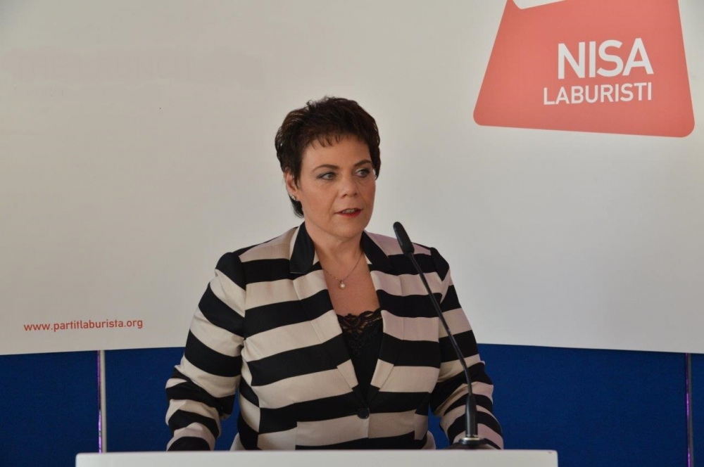 Il-Gvern qed jaħdem biex in-nisa f'pajjiżna jimxu 'il quddiem