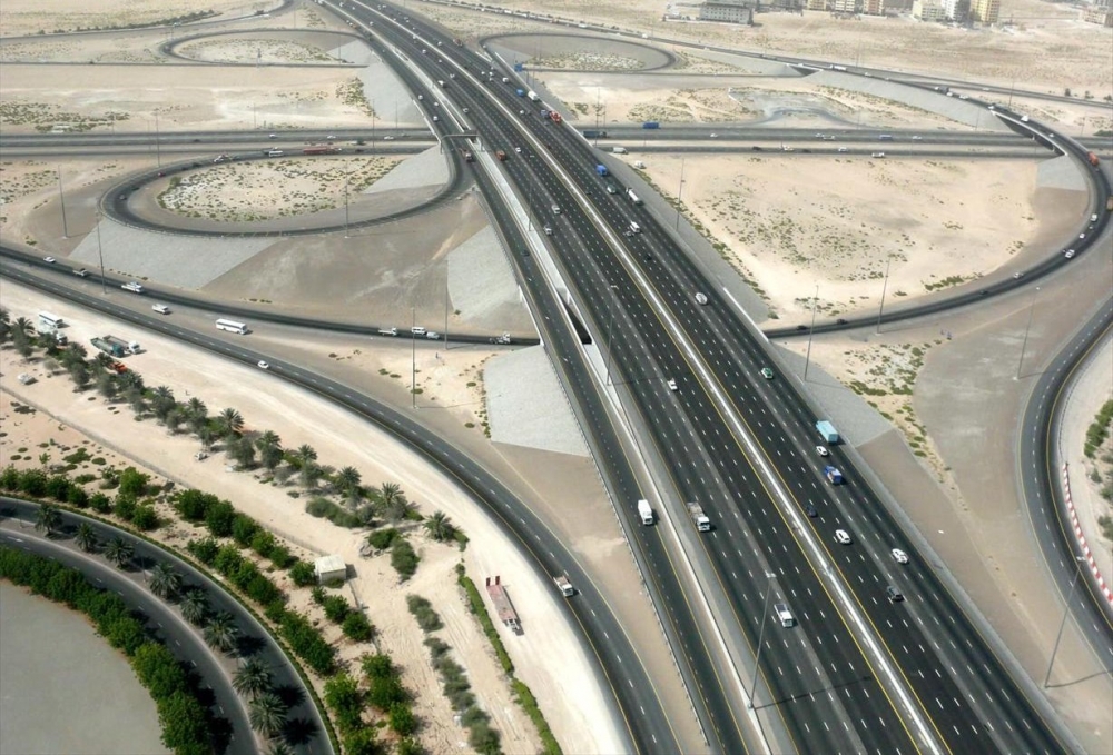 It-triq E311 f'Dubai