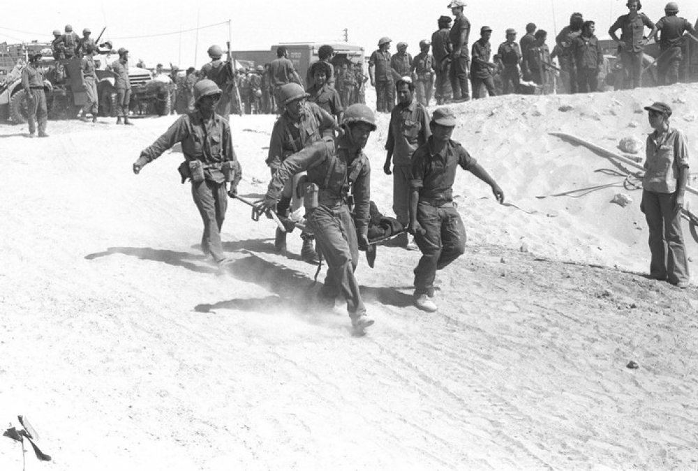 Fil-gwerra tal-Yom Kippur tal-1973 li l-Għarab ippjanaw fl-aktar jum qaddis għal-Lhud, kien Iżrael li ħalla lill-Għarab jissorprenduh